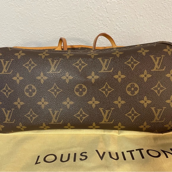 LOUIS VUITTON NEVERFULL MM Monogram Tote. Comes with all authentic documents. - Picture 7 of 8